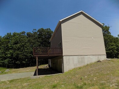 104 Quarry Ln, Tafton, PA 18464 - photo 2