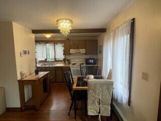 42 Beacon Ave, Oak Bluffs, MA 02557 - photo 3