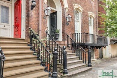 107 W Perry St unit C, Savannah, GA 31401 - photo 2