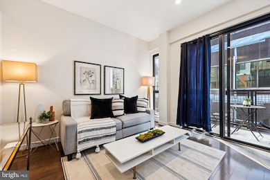 Octave 1320 unit 606, Silver Spring, MD 20910 - photo 5