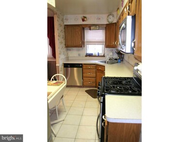 4329 Oakmont St, Philadelphia, PA 19136 - photo 6