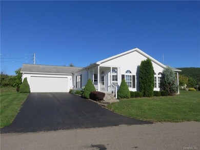 1512 sf Home w/2 Car Attached Garage