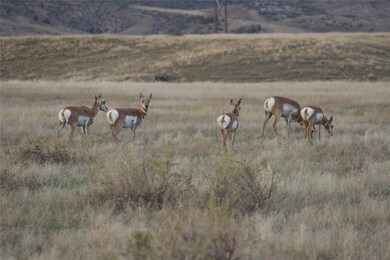 View of mountain feature