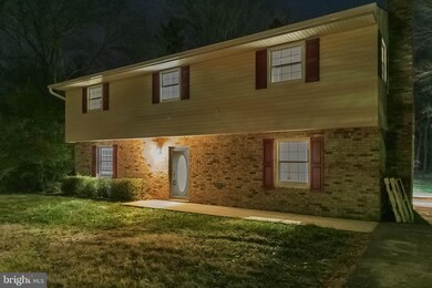 5160 Colebrook Dr, La Plata, MD 20646 - photo 2