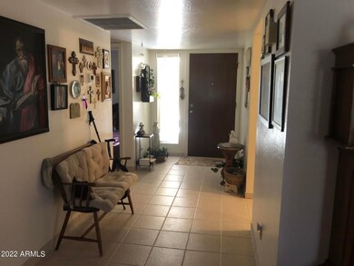 Foyer / Hallway