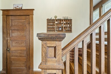 1502 Washington St, Columbus, IN 47201 - photo 7