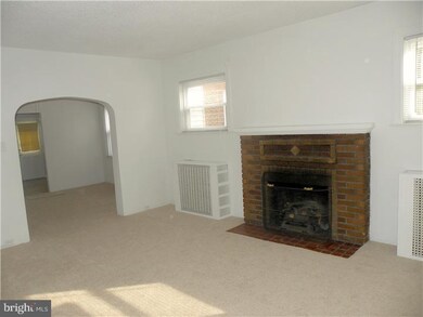 4025 Hartel Ave, Philadelphia, PA 19136 - photo 4