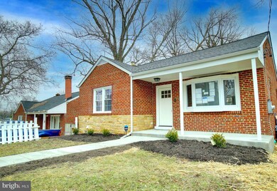 814 Glacier Ave, Capitol Heights, MD 20743 - photo 2