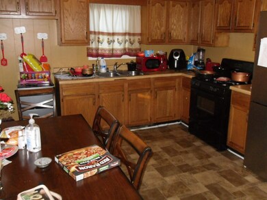 621 Evergreen Park Dr, Hopkinsville, KY 42240 - photo 6