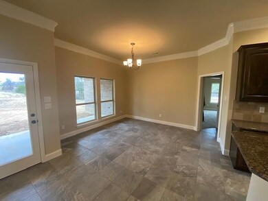 104 Cottongame Dr, Weatherford, TX 76088 - photo 2