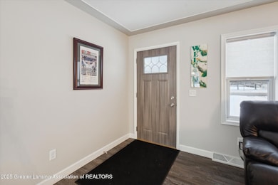 611 S Canal Rd, Lansing, MI 48917 - photo 5