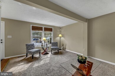 14 Hunt Cup Cir, Owings Mills, MD 21117 - photo 5