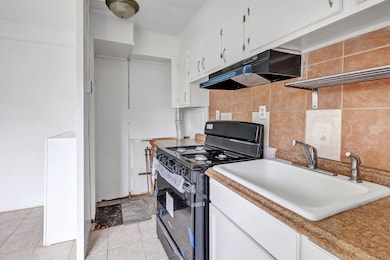 5 Granfield Ave, Bridgeport, CT 06610 - photo 6