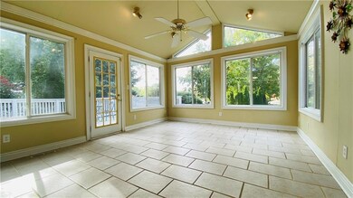 1830 NW 80th Ct, Clive, IA 50325 - photo 4