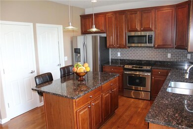 13126 Avalon Blvd, Fishers, IN 46037 - photo 5