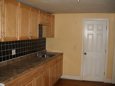 30 Witt St unit 1, Lynn, MA 01905 - photo 2