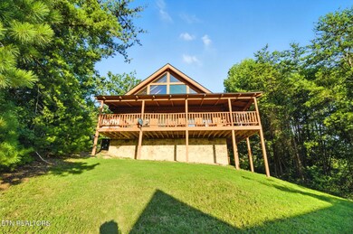 771 Ski View Ln, Pigeon Forge, TN 37876 - photo 3