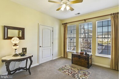 8609 Wintergreen Ct unit 202, Odenton, MD 21113 - photo 6