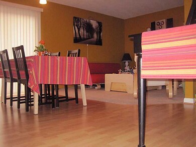 22 Village Ct unit 22, West Warwick, RI 02893 - photo 6