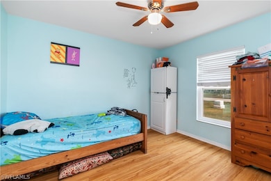 212 Manasota St, Fort Myers, FL 33913 - photo 4