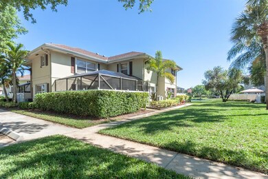 12 Amherst Ct unit A, Royal Palm Beach, FL 33411 - photo 3