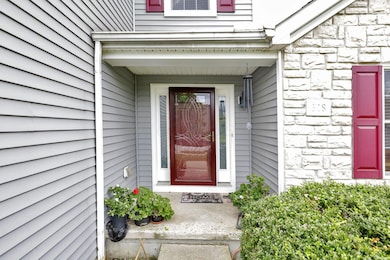 318 Linden Cir, Pickerington, OH 43147 - photo 5