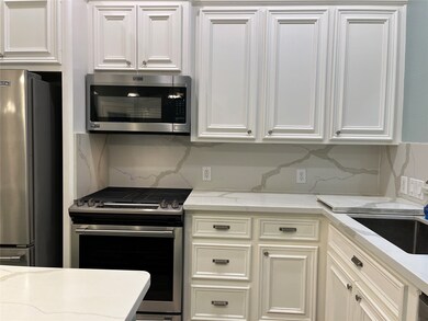 506 Pine Creek Dr, Friendswood, TX 77546 - photo 6