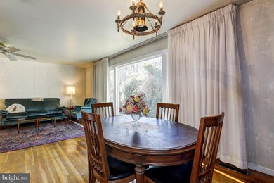 8610 Dunbrook Ln, Laurel, MD 20708 - photo 7