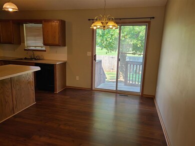 1819 N Country Walk Ln, Mulvane, KS 67110 - photo 3