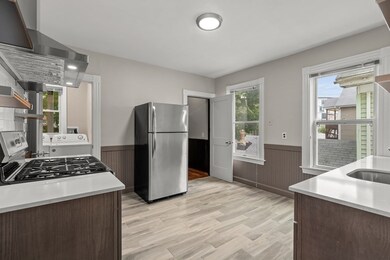 27 Fuller St unit 2, Dorchester Center, MA 02124 - photo 3