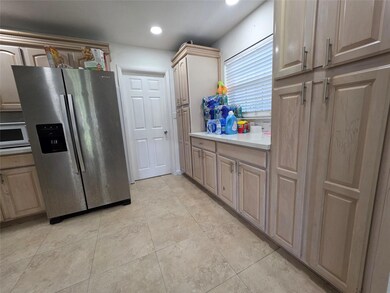 1970 NW 32nd St, Oakland Park, FL 33309 - photo 3