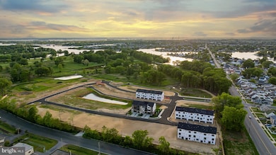 1800 Constellation Dr, Baltimore, MD 21222 - photo 2