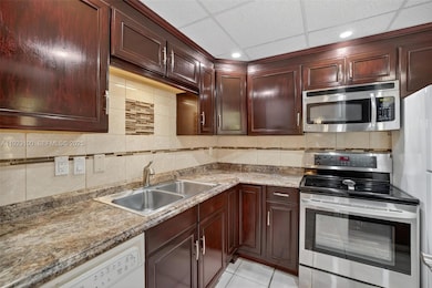 2841 Somerset Dr unit 106, Lauderdale Lakes, FL 33311 - photo 4