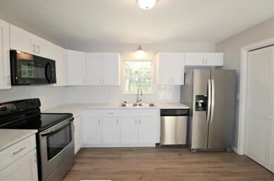 34 Deloriss Dr, Crawfordville, FL 32327 - photo 3