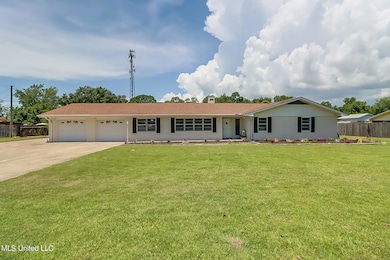 405 N Seal Ave, Long Beach, MS 39560 - photo 2