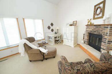 18 Vail Cir, Grand Forks, ND 58201 - photo 5