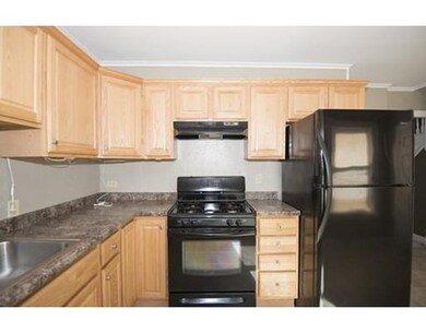 25 Sampson St unit 25, South Grafton, MA 01560 - photo 6