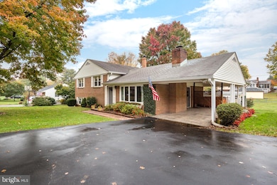 224 Norfolk Dr, Warrenton, VA 20186 - photo 2