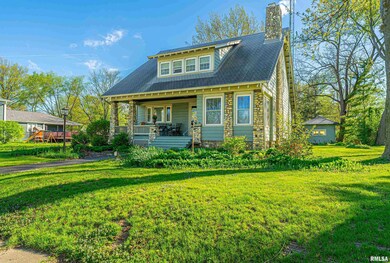 309 Tremont St, Lincoln, IL 62656 - photo 2