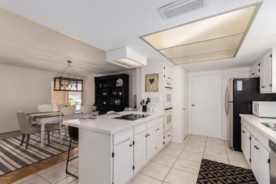 KITCHEN & DINING AREA