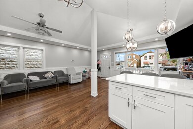 7457 W 64th St, Summit Argo, IL 60501 - photo 5