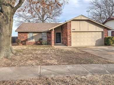 2000 E Reno St, Broken Arrow, OK 74012 - photo 2