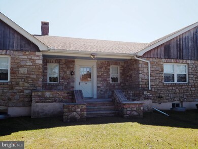 73 Ryan Ave, Tamaqua, PA 18252 - photo 4