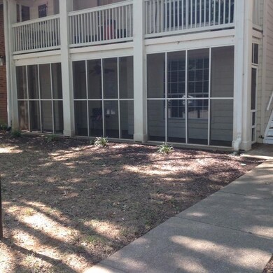 Welcome Home to 1280 Middle Tennessee Boulevard, #B10!!