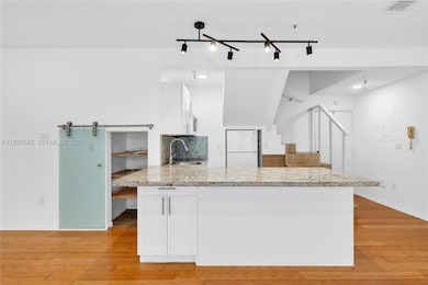 1350 Pennsylvania Ave unit 207, Miami Beach, FL 33139 - photo 4