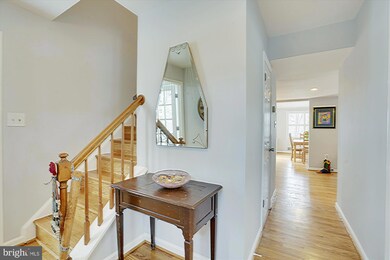 2598 Quincy Adams Dr, Herndon, VA 20171 - photo 5