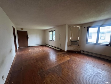 1534 39th St, Rock Island, IL 61201 - photo 6