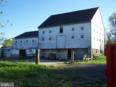 3117 Rices Ln, Windsor Mill, MD 21244 - photo 5