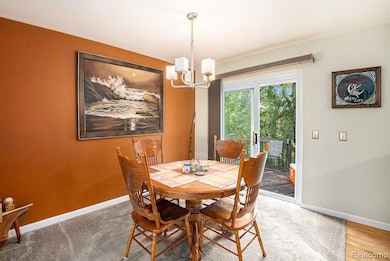 Dining space w/ access to deck