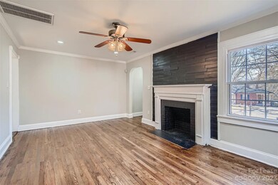 330 Westwood Dr, Statesville, NC 28677 - photo 3